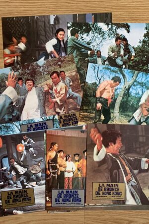 Jeu de photos d'exploitation originales de cinéma La main de bronze de Hong Kong