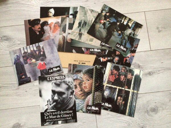 Jeu de photos d'exploitation originales de cinéma Le mur