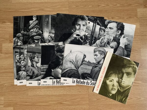 Jeu de photos d'exploitation originales de cinéma La Ballade du soldat