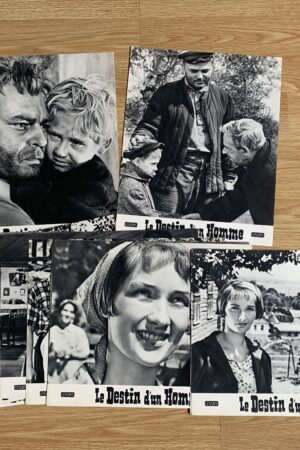 Jeu de photos d'exploitation originales de cinéma Le destin d’un homme