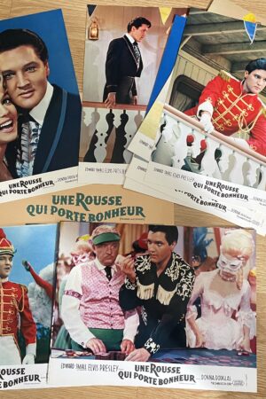 Jeu de photos d'exploitation originales de cinéma Une rousse qui porte bonheur