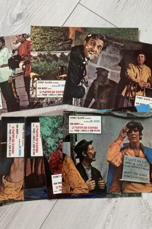 Jeu de photos d'exploitation originales de cinéma le mystère des 12 chaises