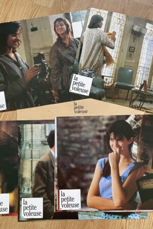 Jeu de photos d'exploitation originales de cinéma La petite voleuse