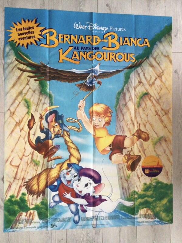 Affiche originale de cinéma Bernard et Bianca au pays des kangourous